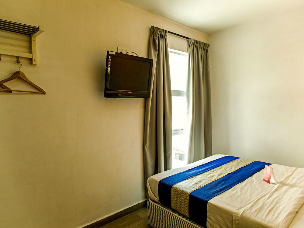 City Kuchai Hotel -Kuchai Lama,Куала-Лумпур Экстерьер фото