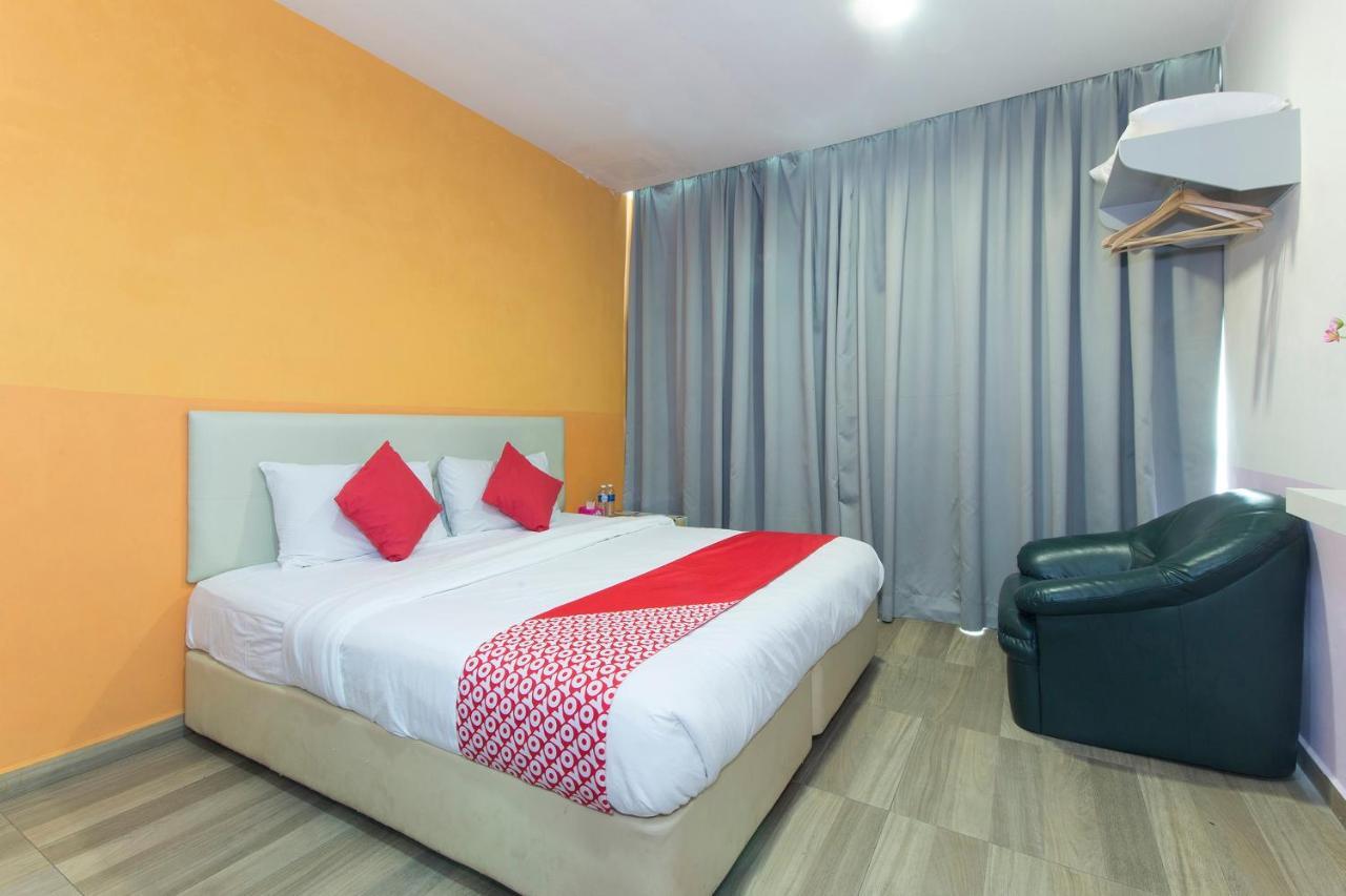 City Kuchai Hotel -Kuchai Lama,Куала-Лумпур Экстерьер фото