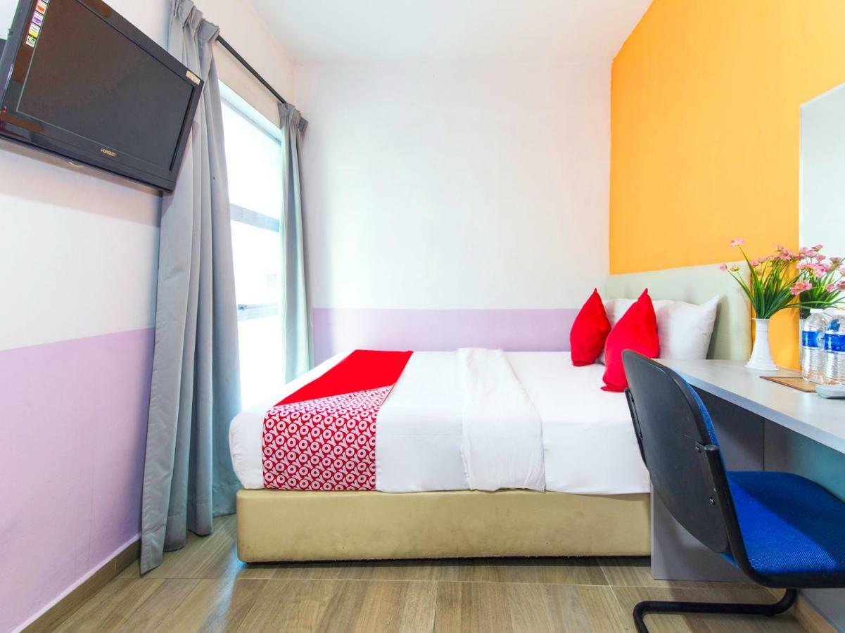 City Kuchai Hotel -Kuchai Lama,Куала-Лумпур Экстерьер фото