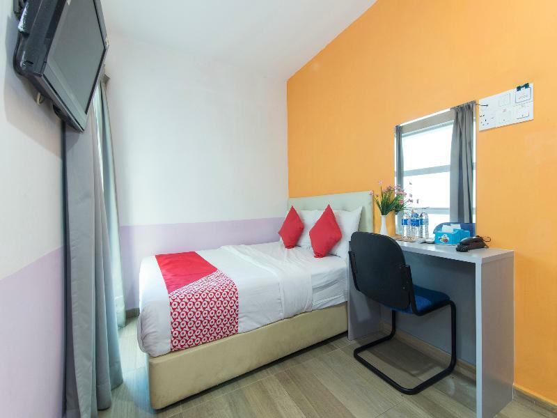 City Kuchai Hotel -Kuchai Lama,Куала-Лумпур Экстерьер фото